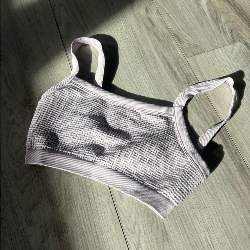 Forever 21 Light Gray Textured Sports Bra